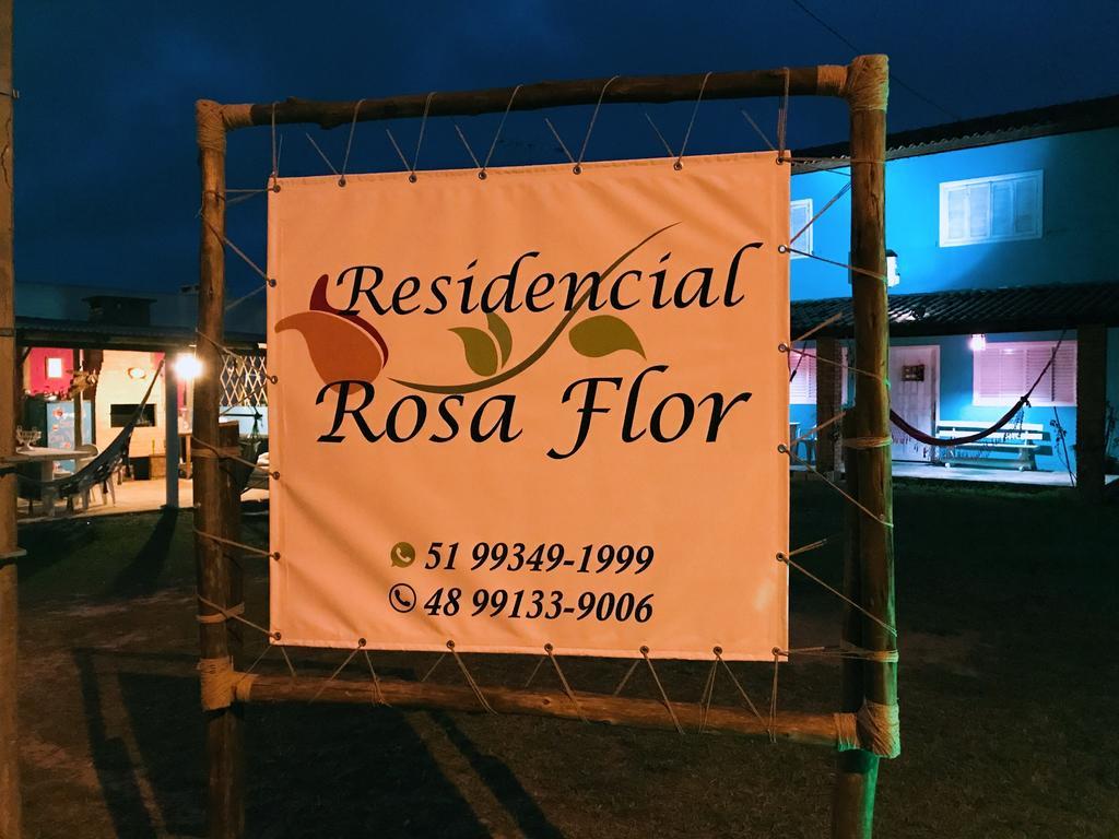 Apartamento Residencial Rosa Flor Praia do Rosa Exterior foto